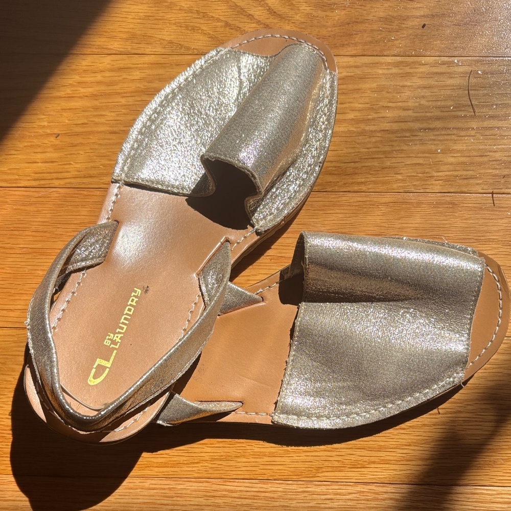 CL Laundry Metallic Gold Slingback Sandals